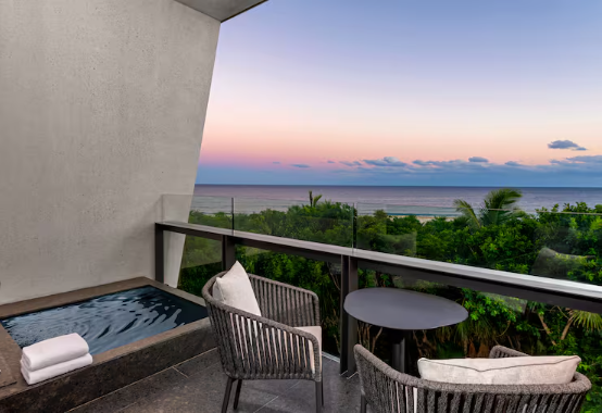 Partial Ocean View Guestroom W/ 2 Queen Beds