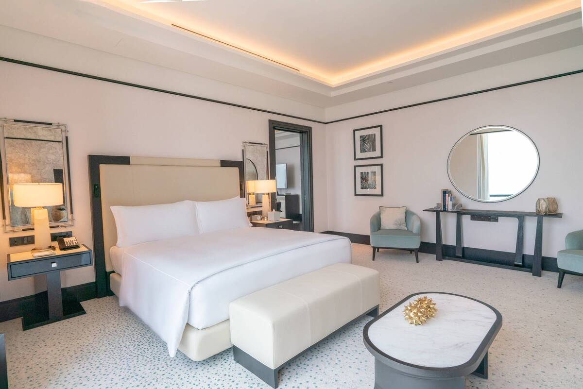 AMBASSADOR SUITE