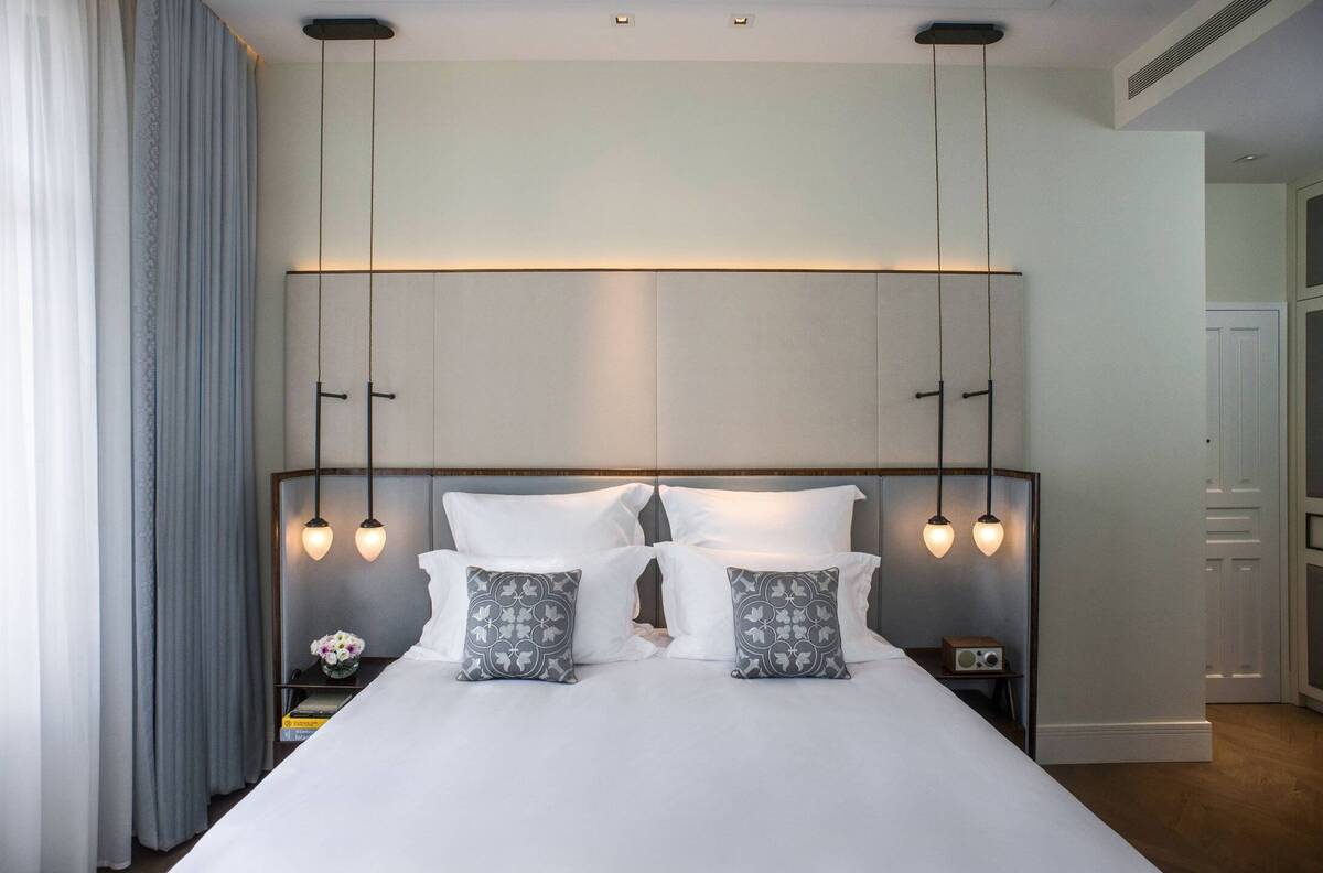 Grand Deluxe Room