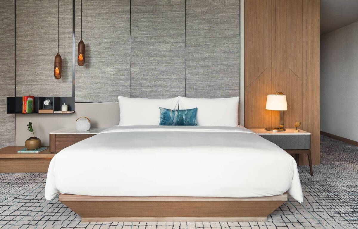 Premium King Room