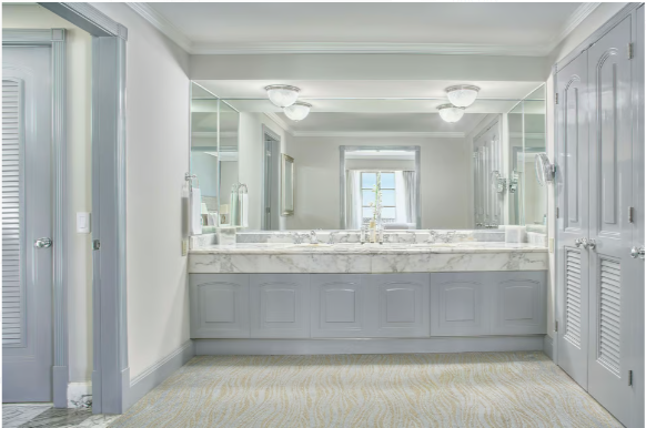 Seafront Suite 