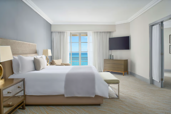 Club Seaside Suite