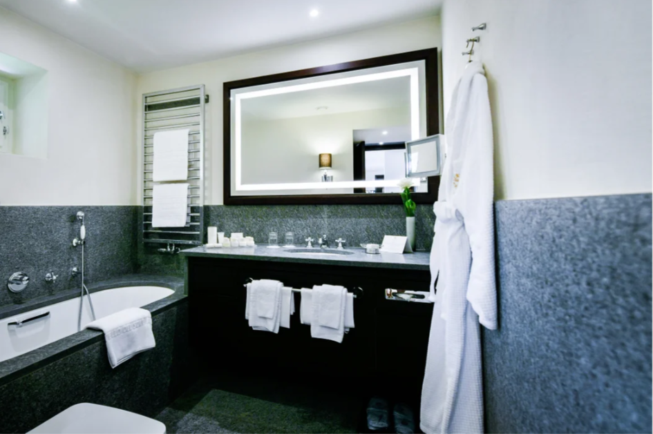 Deluxe Junior Suite with Balcony