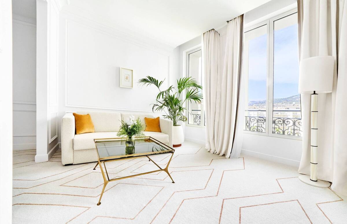 One Bedroom Suite Sea View