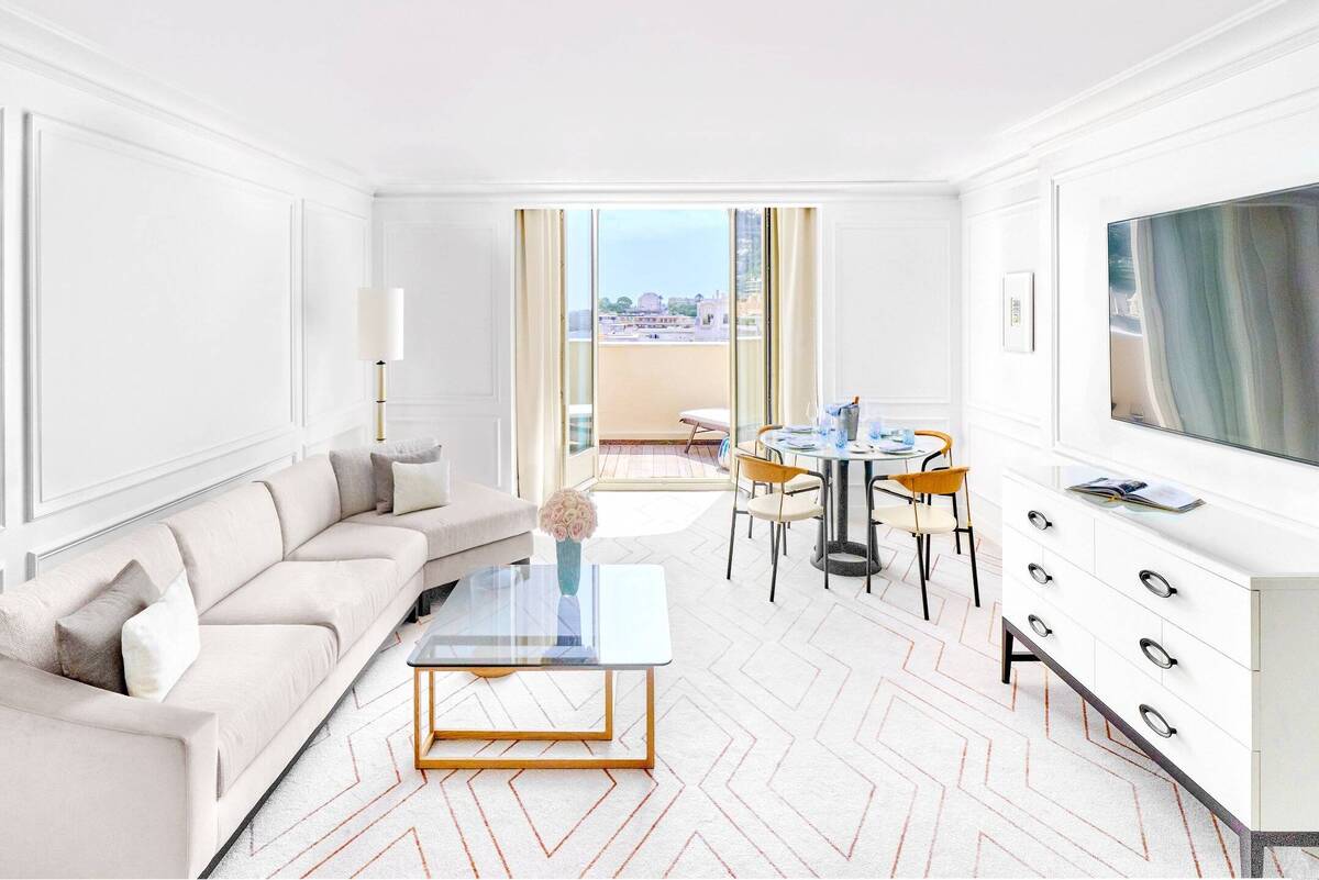 One Bedroom Suite City View Terrace
