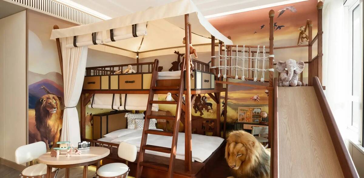 Safari Adventure Themed Family Suite
