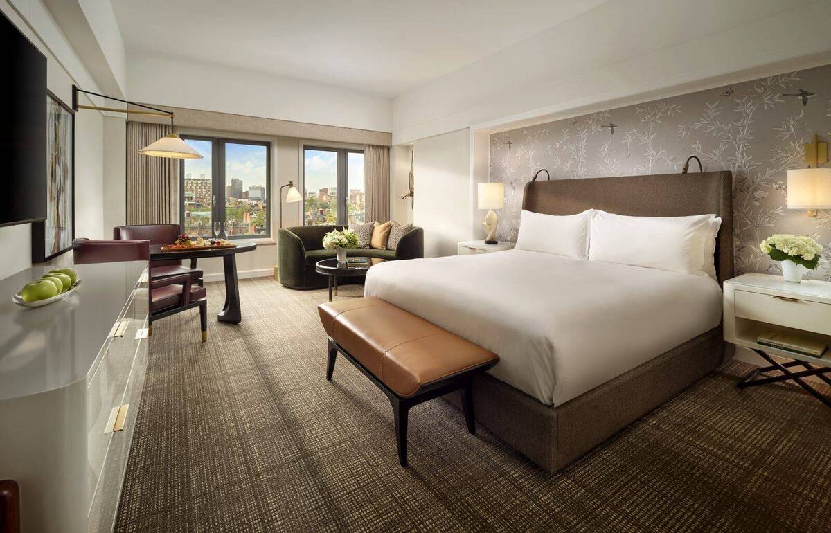 Premier City View Room King
