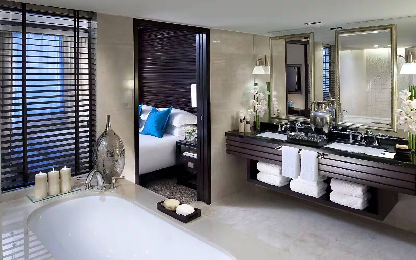 Urban Two-Bedroom Suite
