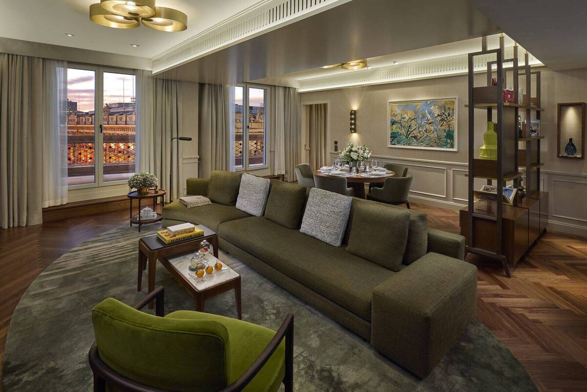 Penthouse Suite