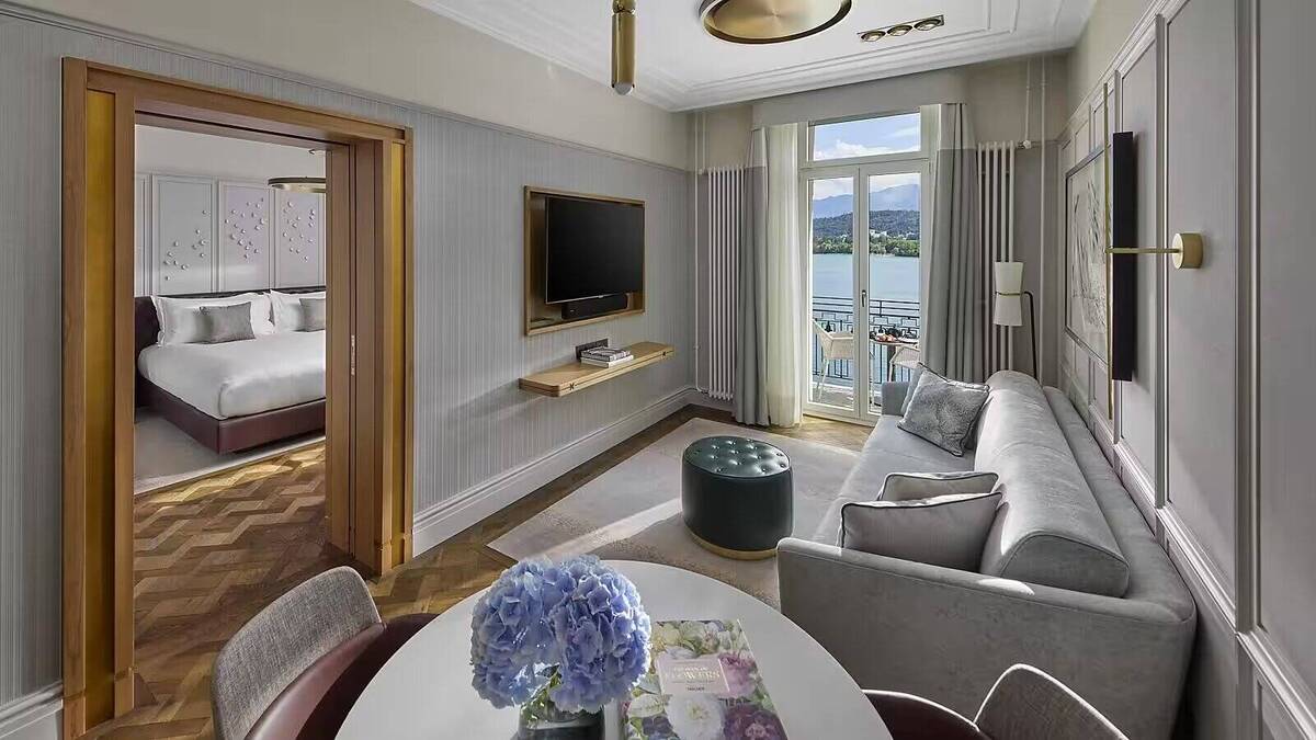 Lake View Suite with Balcony
