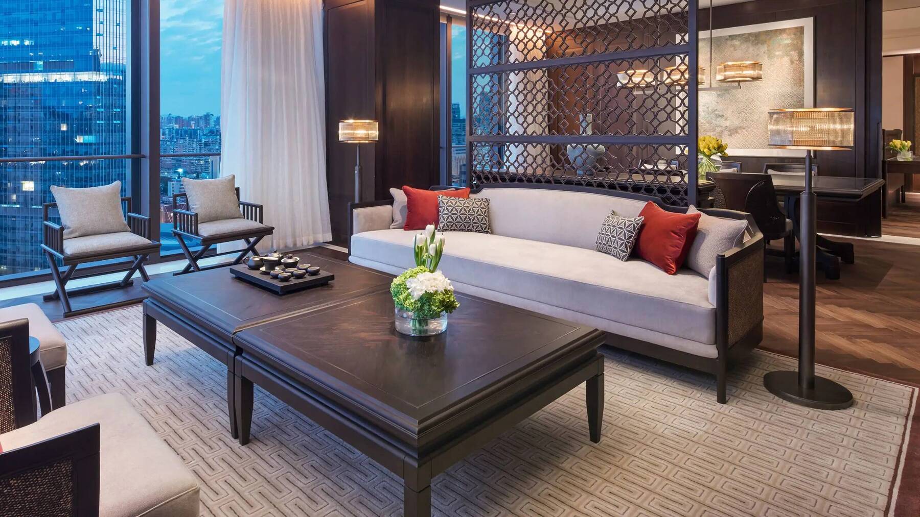 Andaz Executive Suite