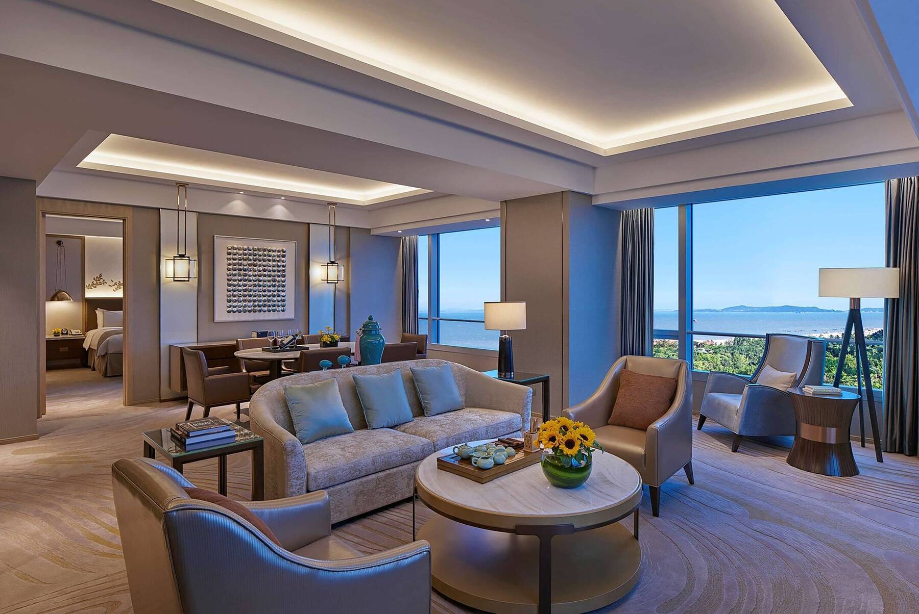 Executive Sea View Suite