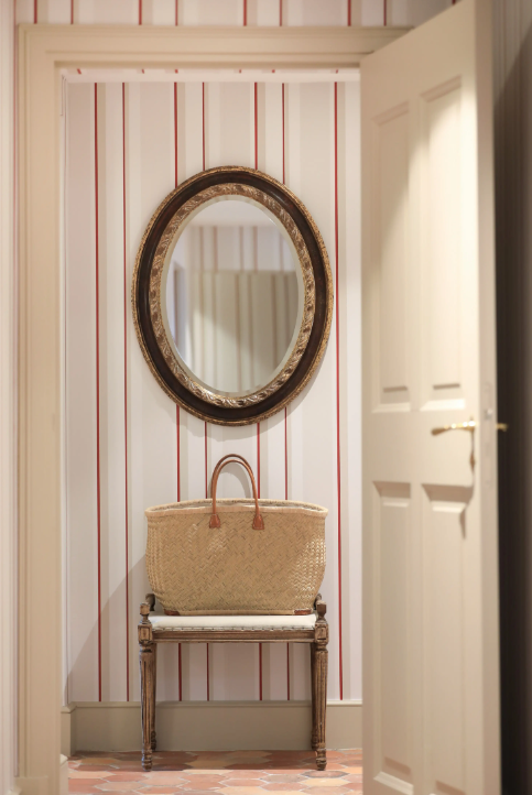 Berne Castle Suite