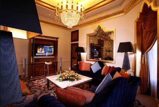 Qasr Executive Suite