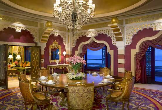 Qasr Al Sharq Suite