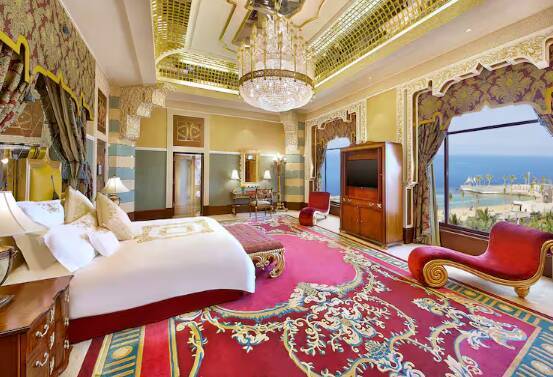 Qasr Al Sharq Suite