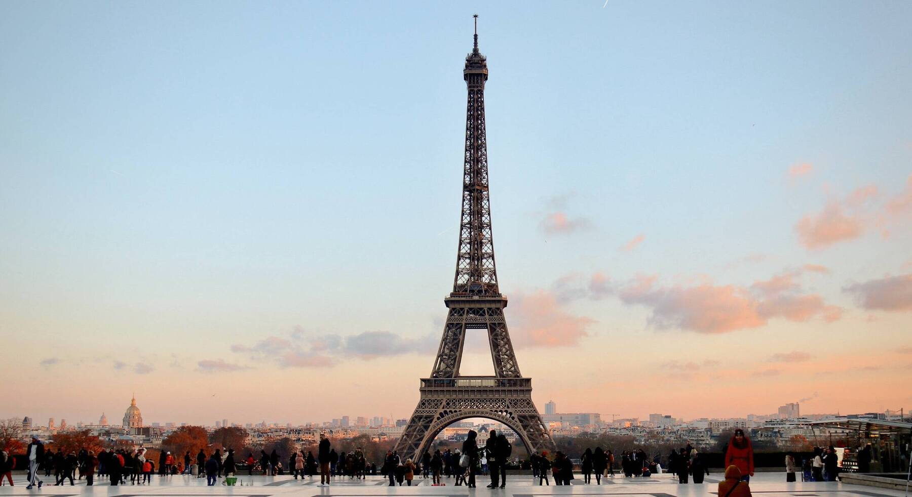 Paris: A Guide to the Most Beautiful Architecture