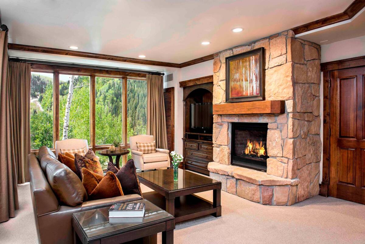 Junior King Suite