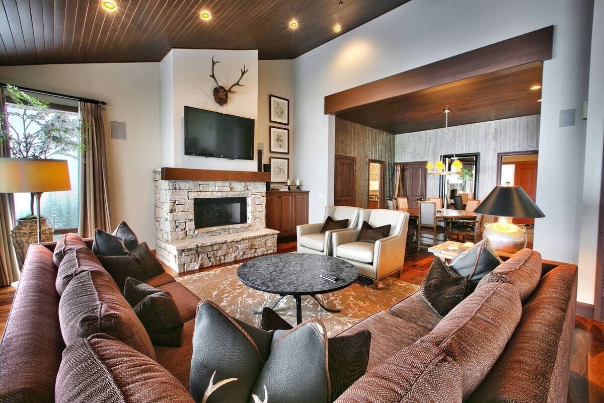 Premium Luxury One Bedroom with Hot Tub