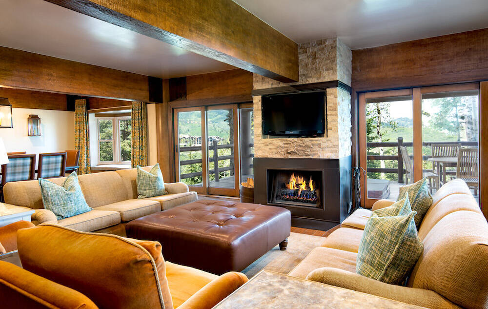 Two Bedroom Townhouse with Hot Tub
