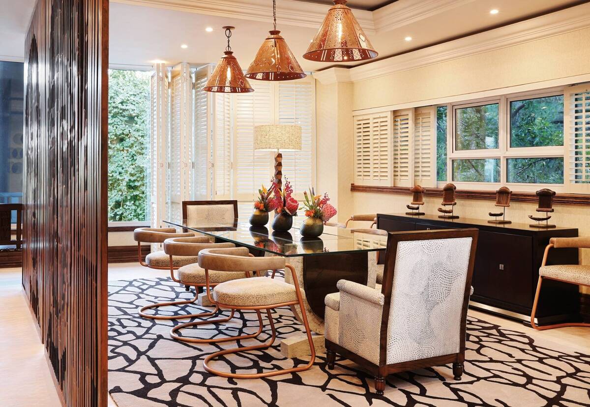 NELSON MANDELA PLATINUM SUITE