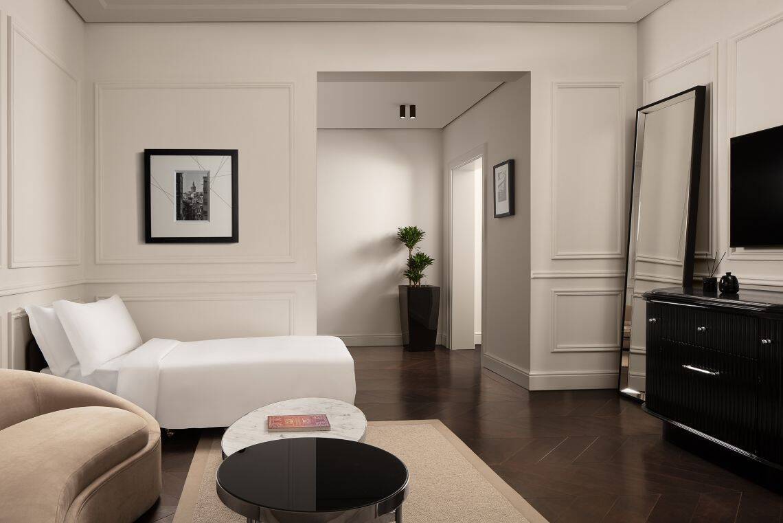 Sanasaryan Han Suite