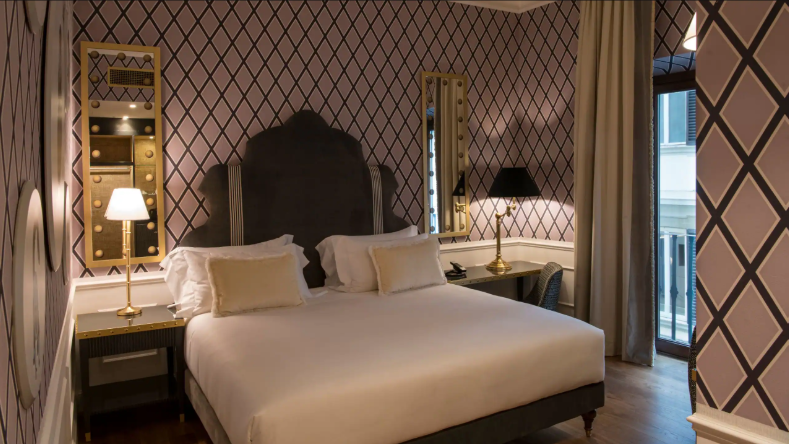 King Bed Deluxe