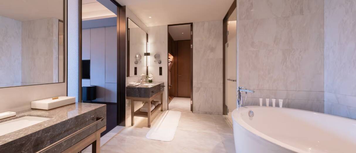 RedLevel Suite incl. Breakfast