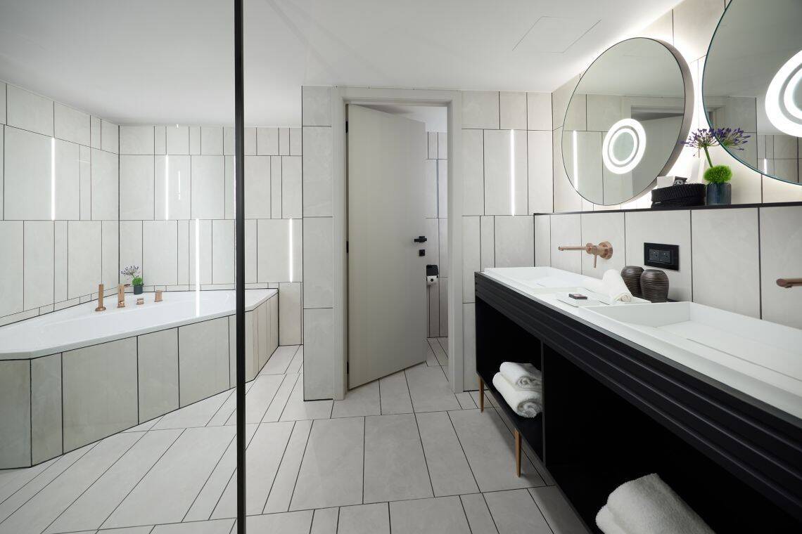 Big Suite