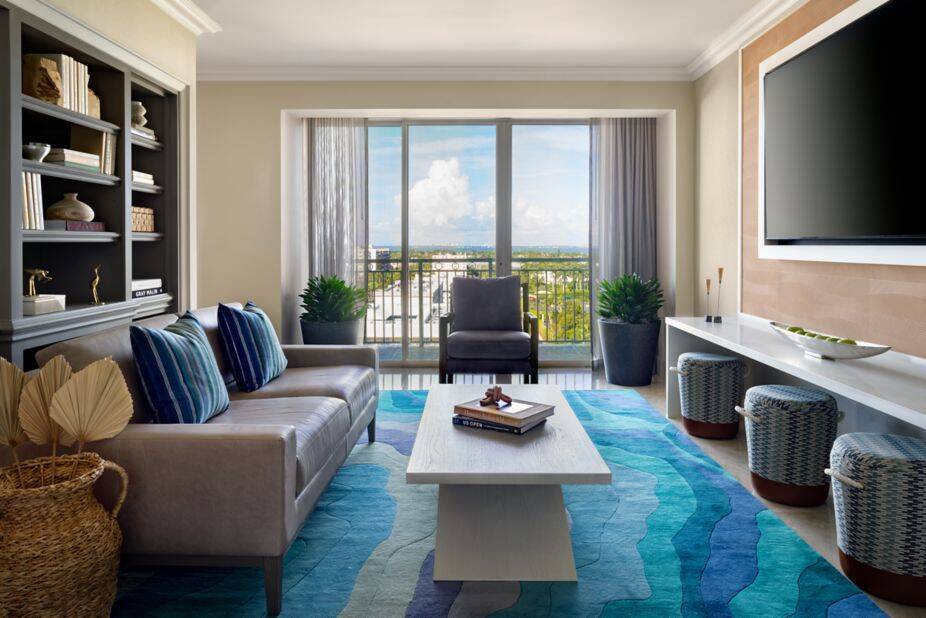 Club Oceanfront Suite