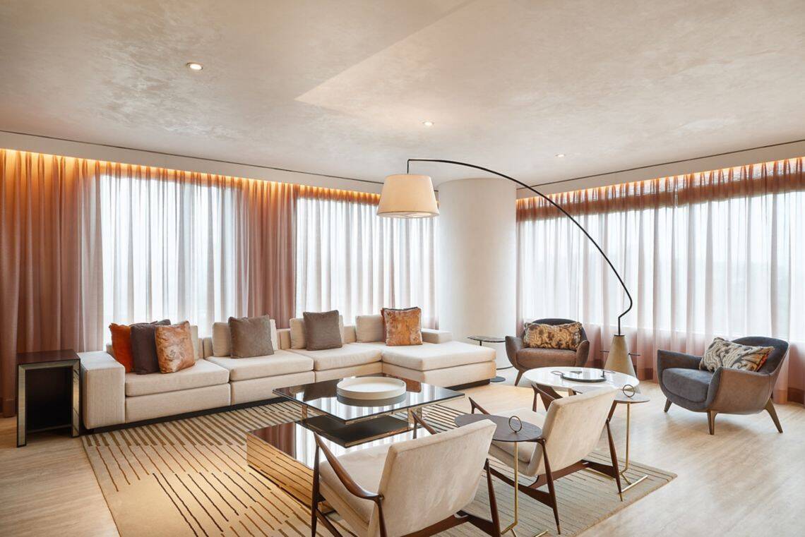 Presidentia Suite