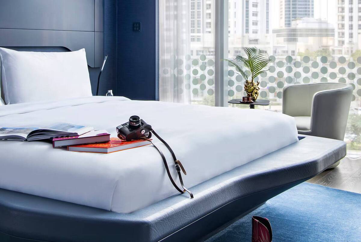 Extra ME Junior Suite Void with Burj Khalifa View + Half Board