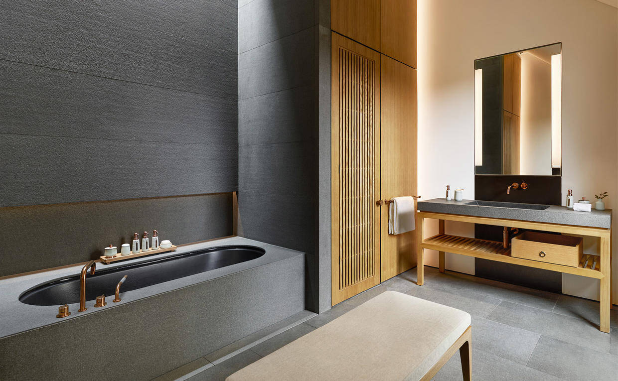 Ming Courtyard Suite