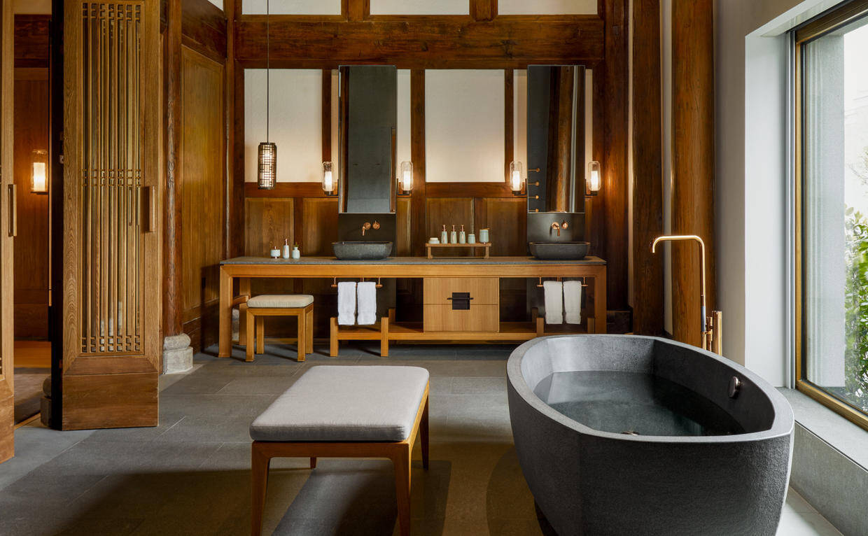 Four-Bedroom Qing Antique Villa