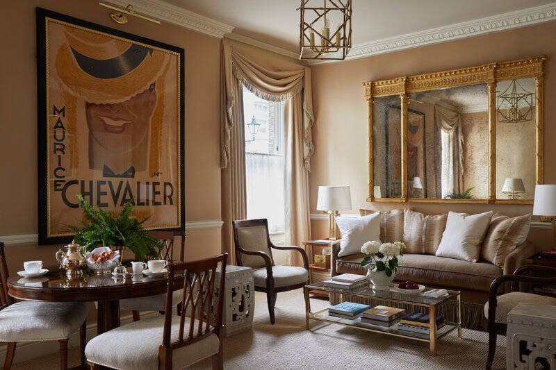 Victoria & Albert Suite