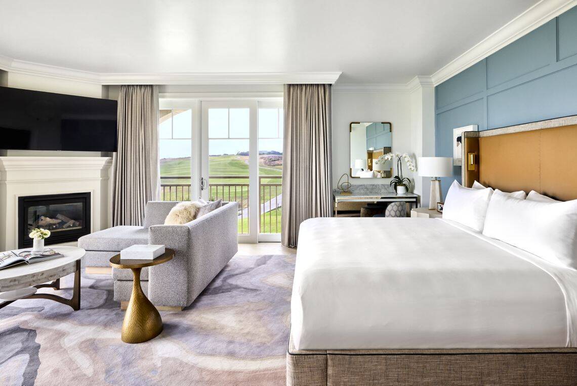 Luxury Suite