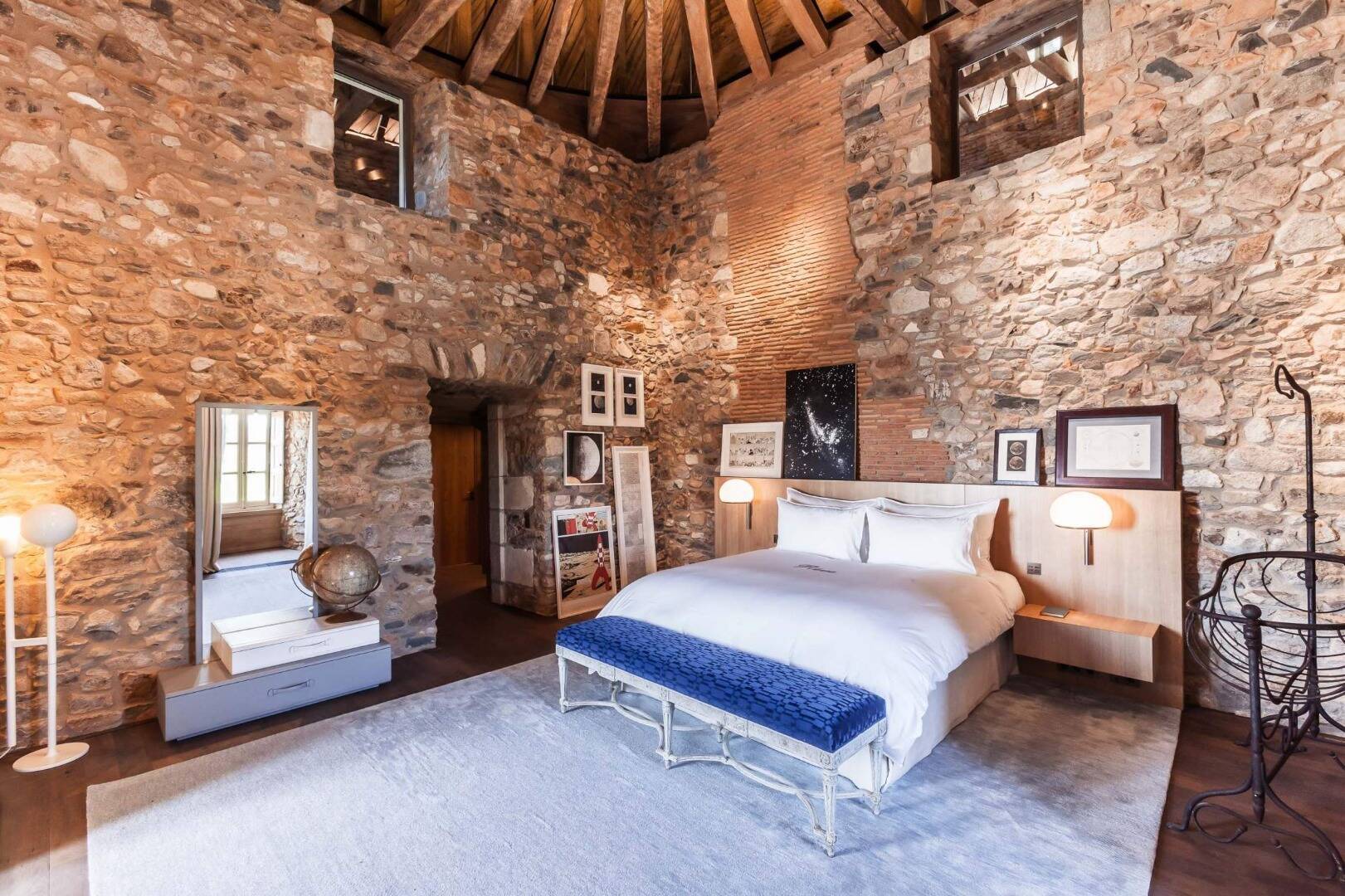LUNE SUITE