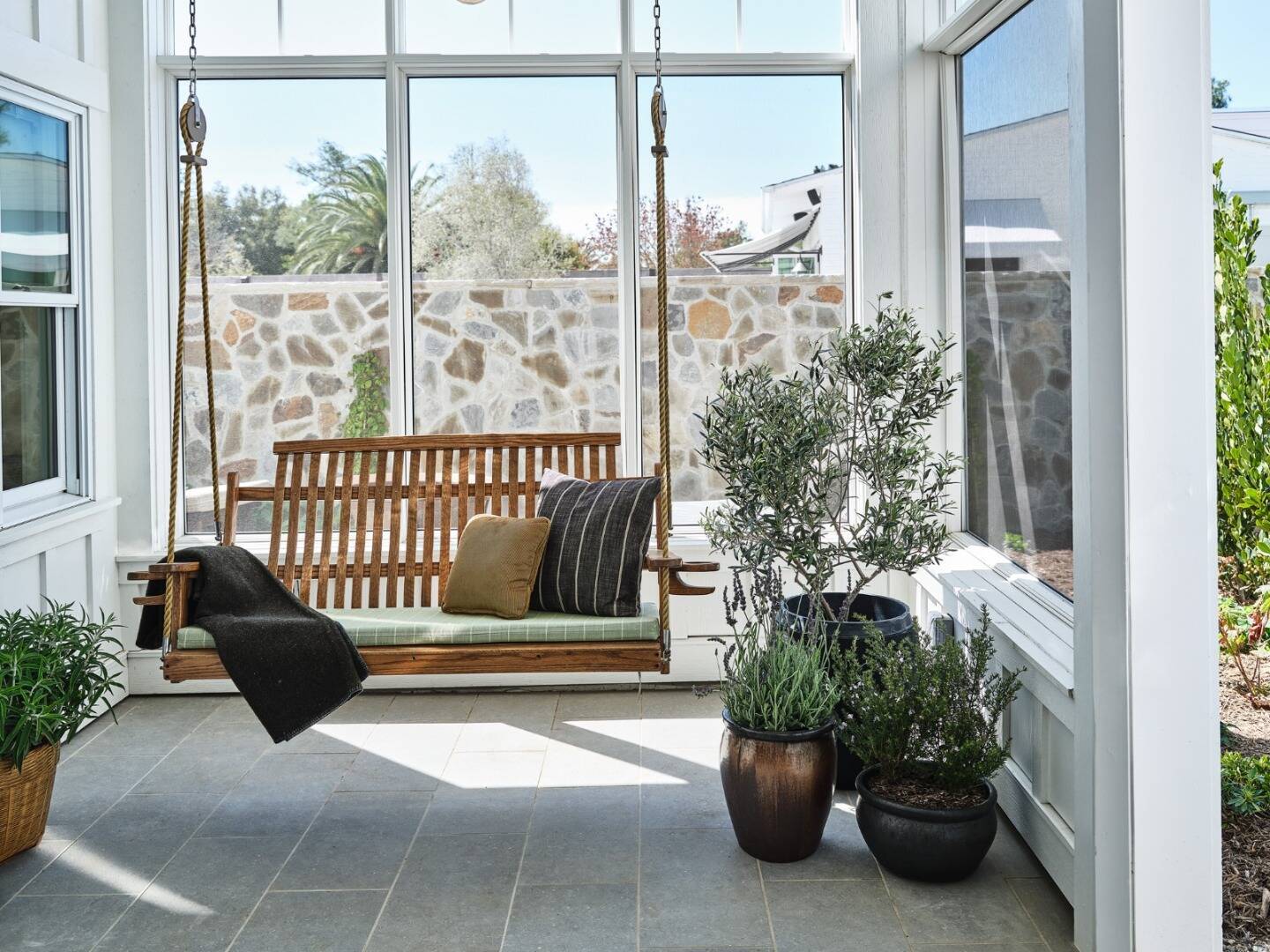 Sun Porch King Studio