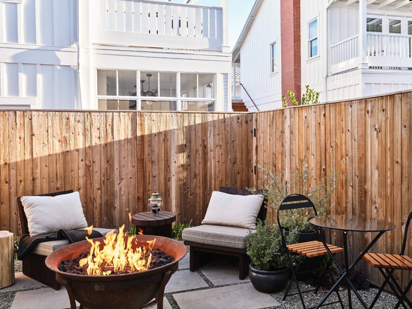  Garden Terrace Two Queen Studio