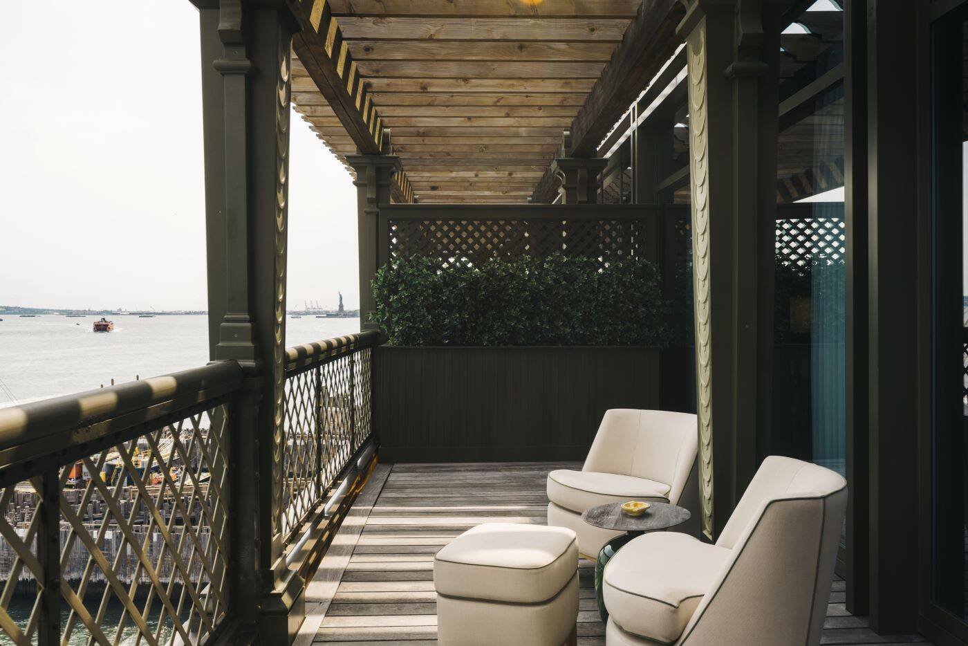 Premier River View Suite (One Bedroom) with terrace