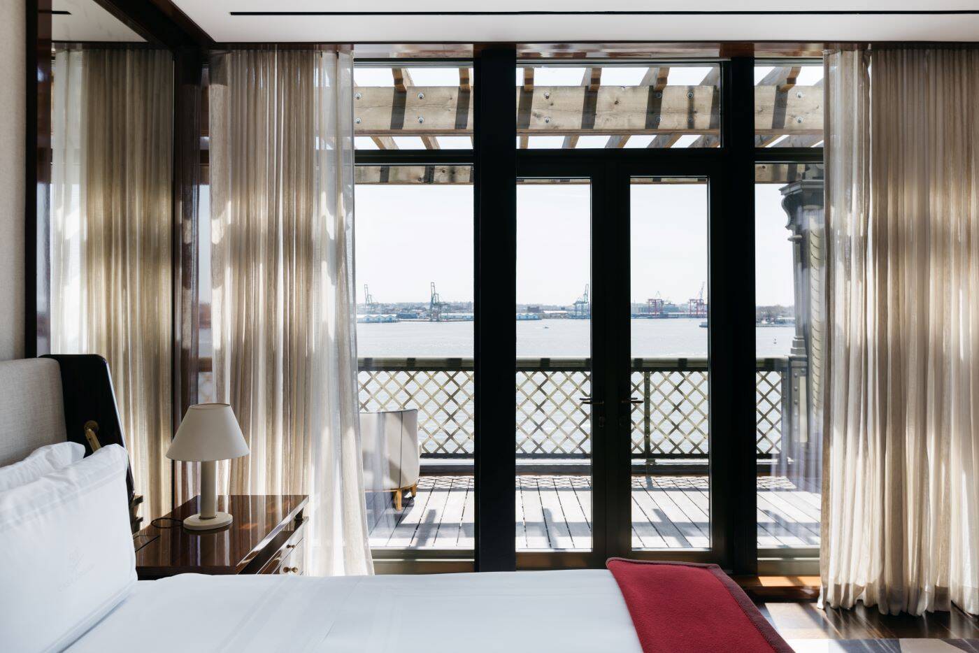 Bartholdi Presidential Suite with Terrace