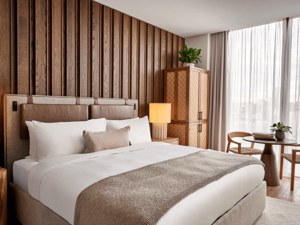 Skyline King Room