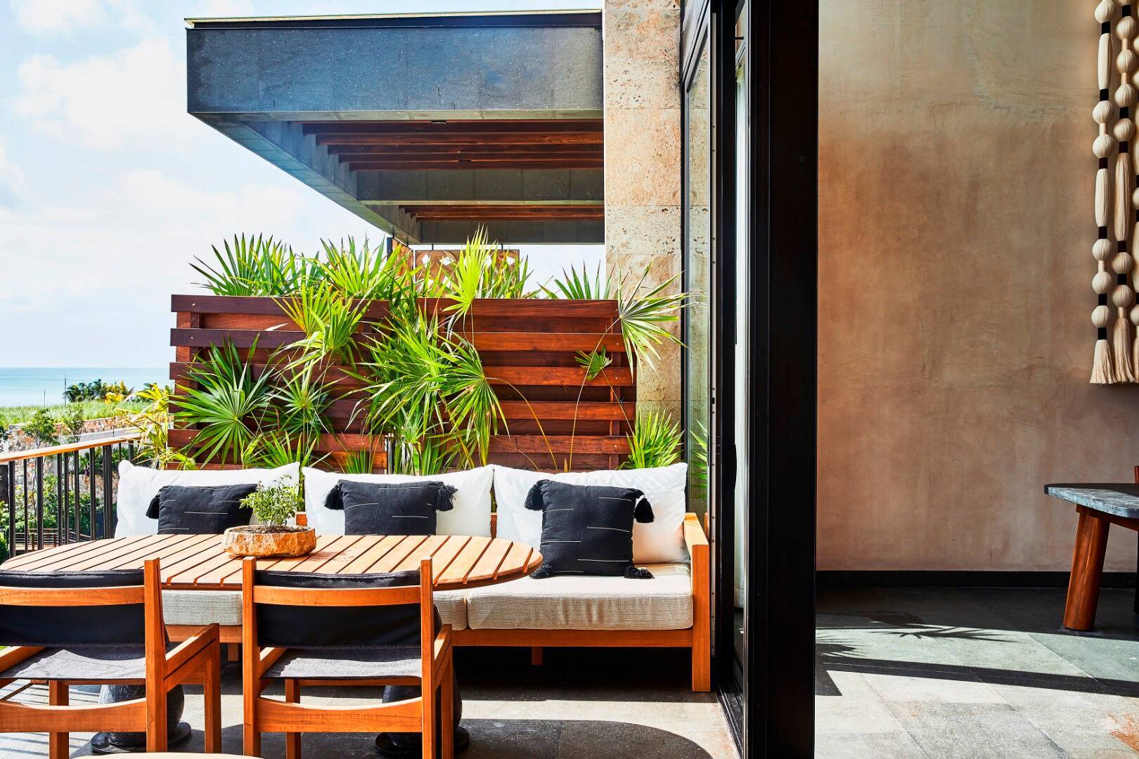 THREE BEDROOM VERANDA DUPLEX WITH PLUNGE POOL