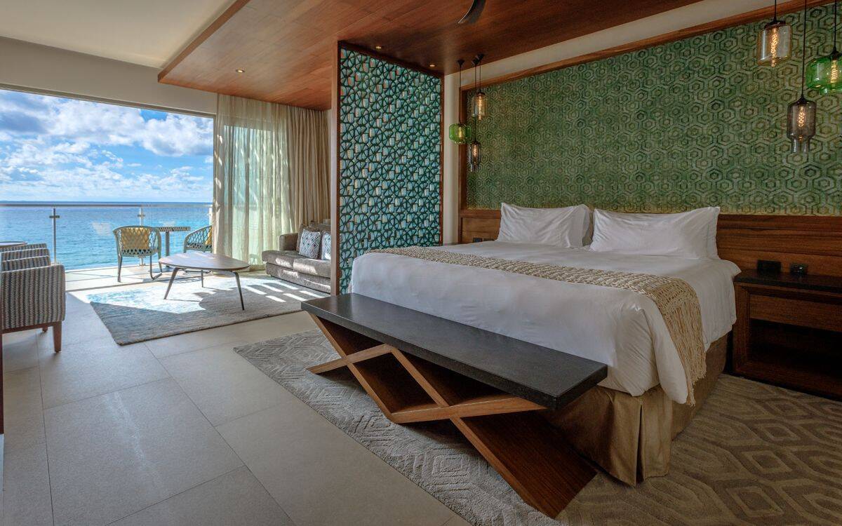 King Suite Ocean View