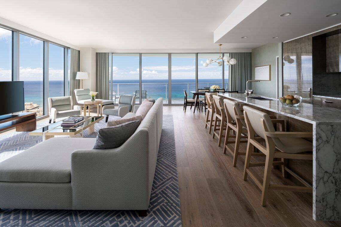 The Sky  Three Bedroom Suite