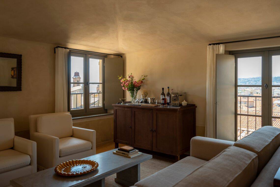 La Tour Suite