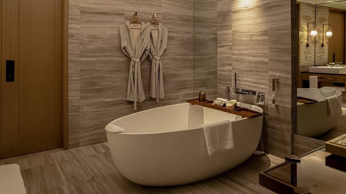 Courtyard Suite