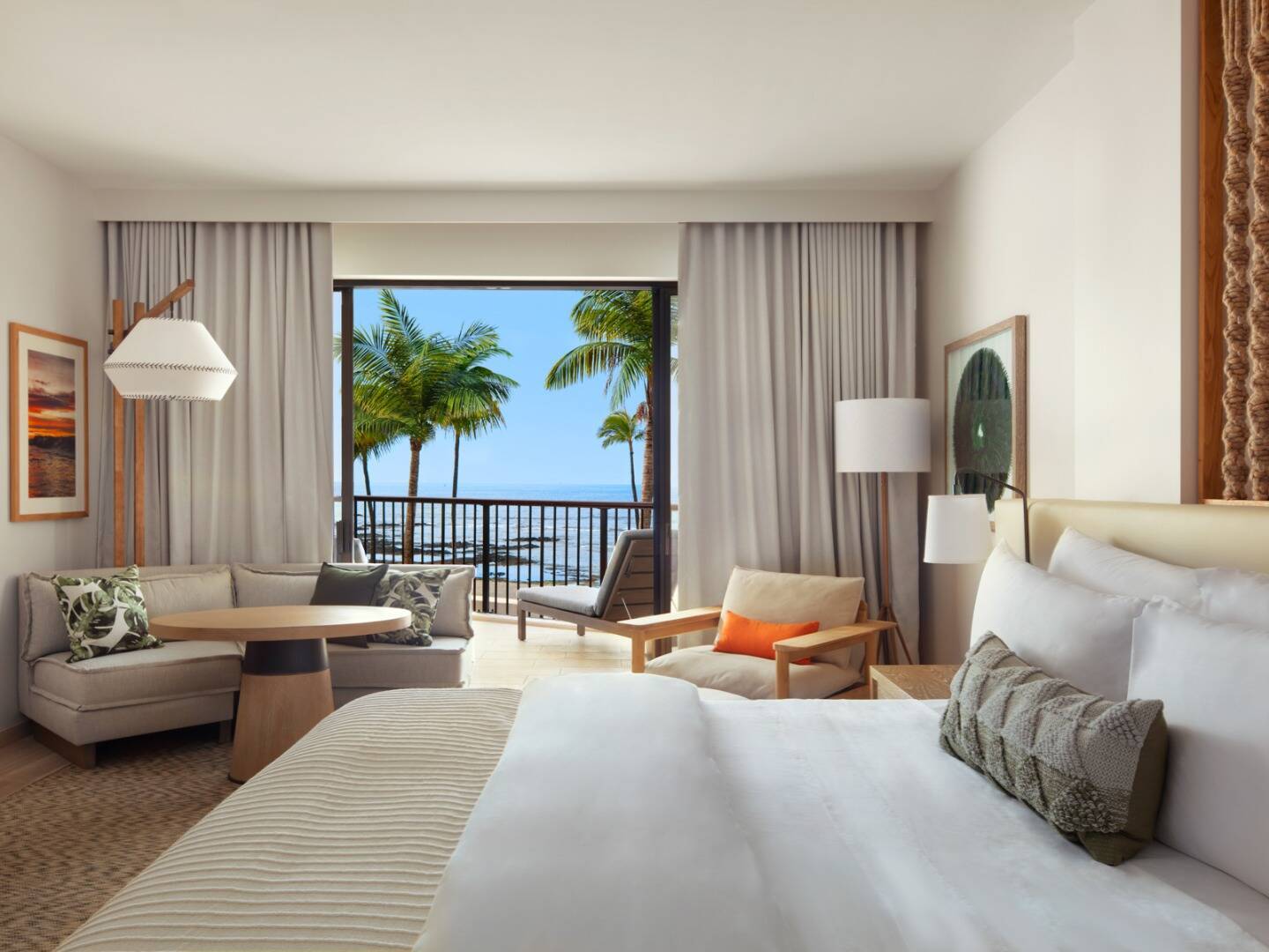  Oceanfront One Bedroom Suite