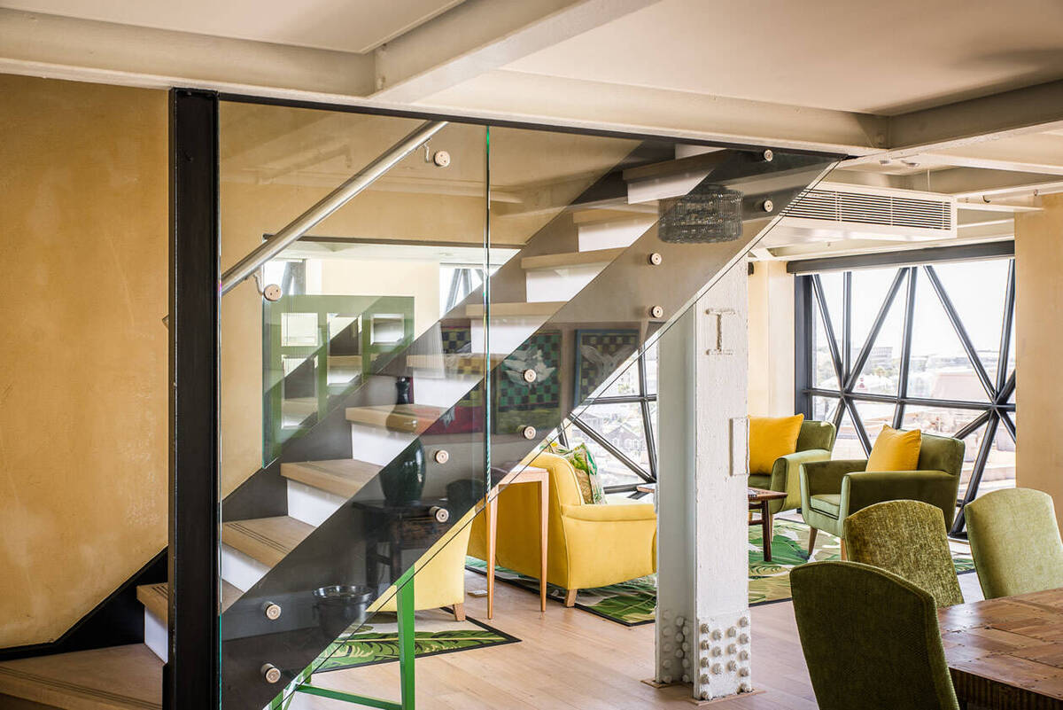 FAMILY DUPLEX SUITE
