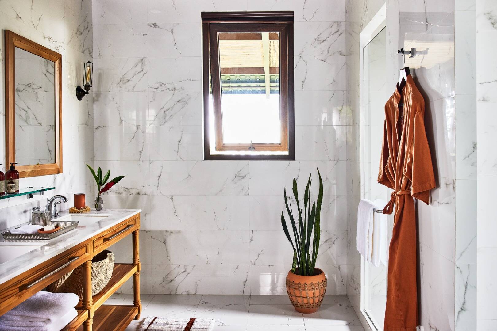 Casita Grande | King Bedroom Suite and Two Queen Bedroom Suite